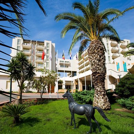 Fantasia Deluxe Hotel Kusadası Exteriör bild