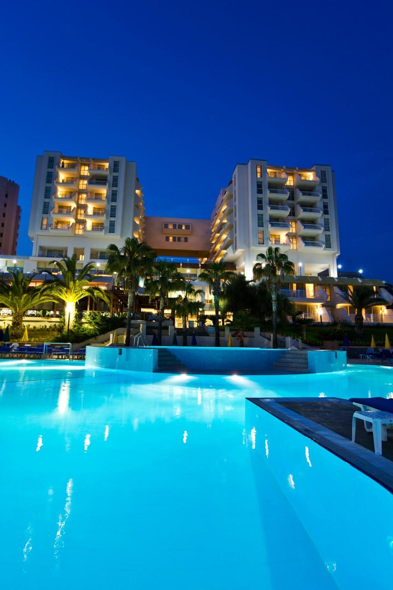 Fantasia Deluxe Hotel Kusadası Exteriör bild