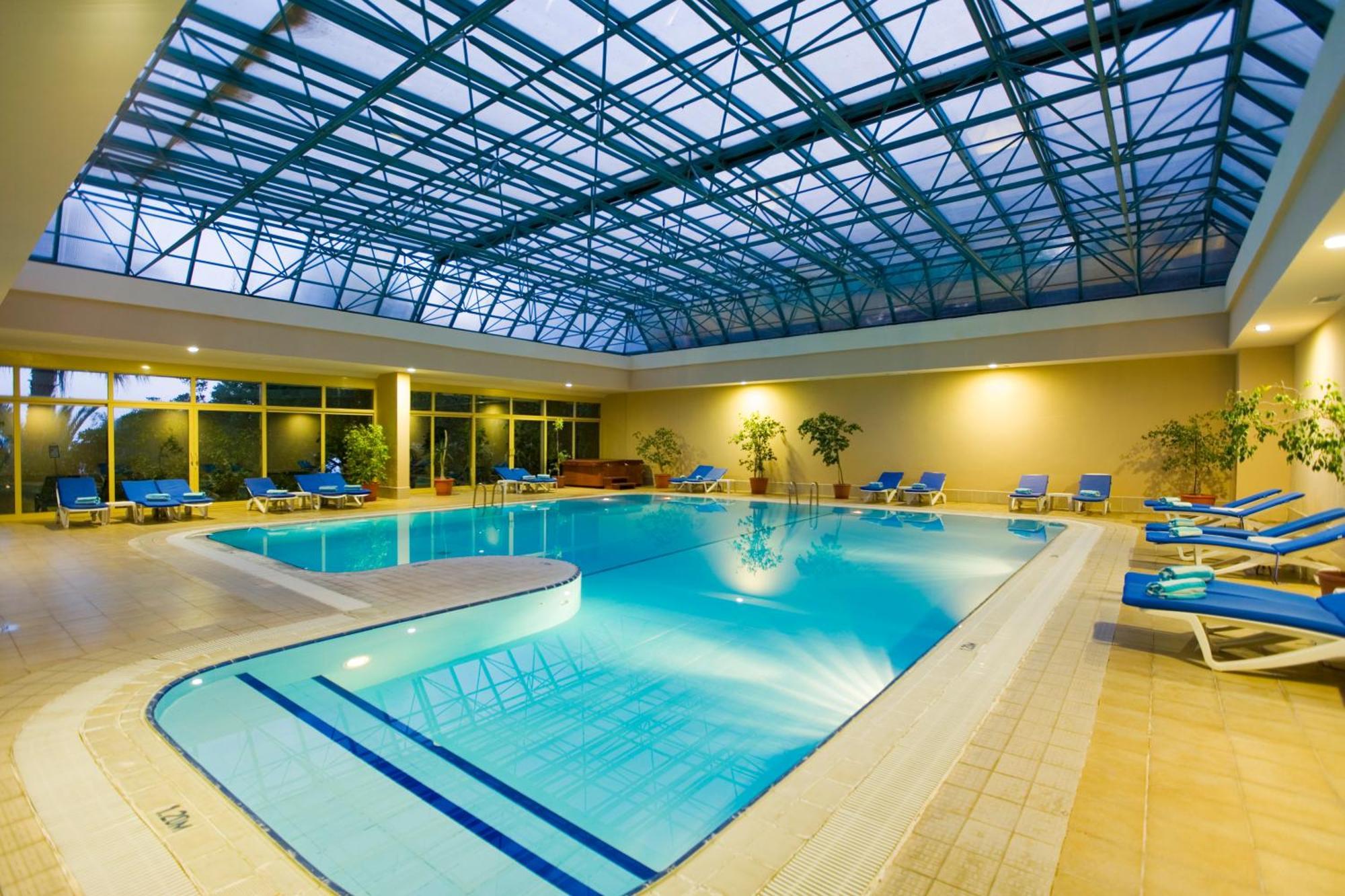 Fantasia Deluxe Hotel Kusadası Exteriör bild