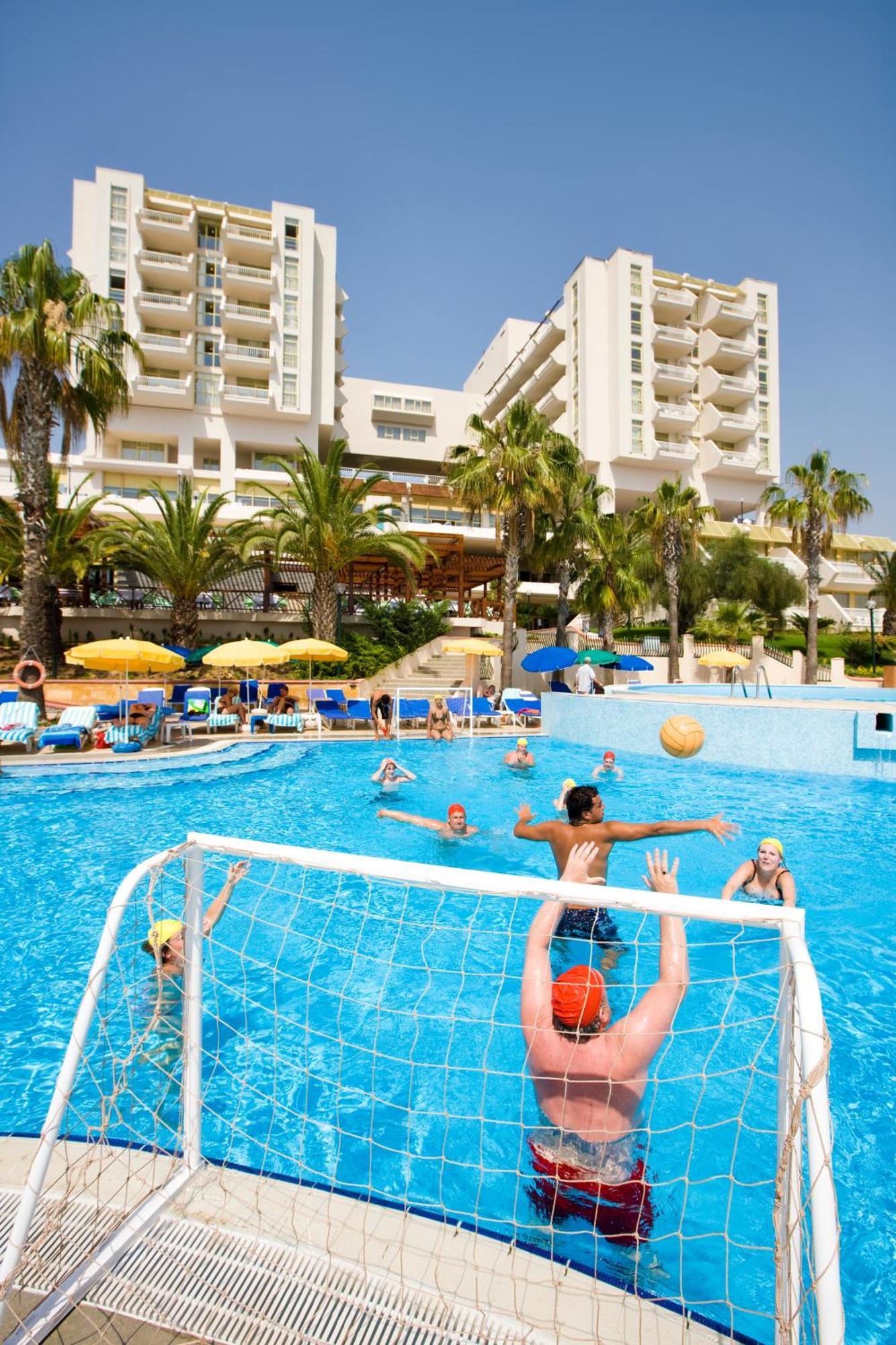 Fantasia Deluxe Hotel Kusadası Exteriör bild